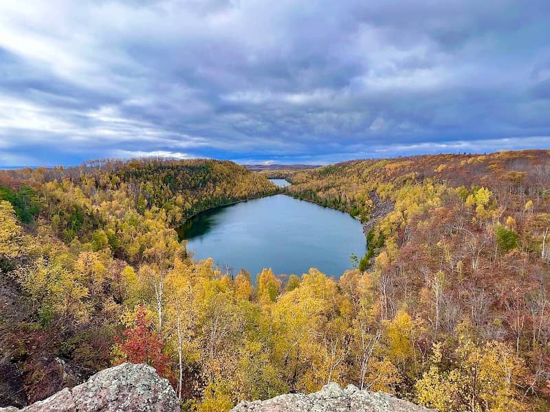 Silver Bay Trail Head - Image 1