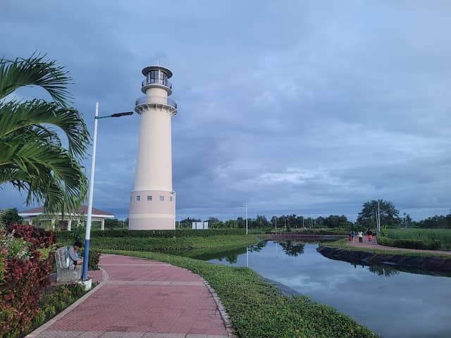 Catalina Lighthouse - Image 1