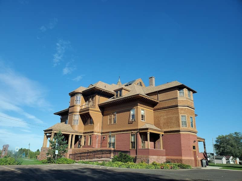 Fairlawn Mansion & Museum - Image 1