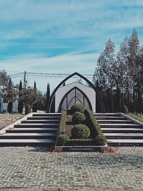Monumento à Divina Misericórdia - Image 1