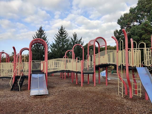 Commons Park - Image 3