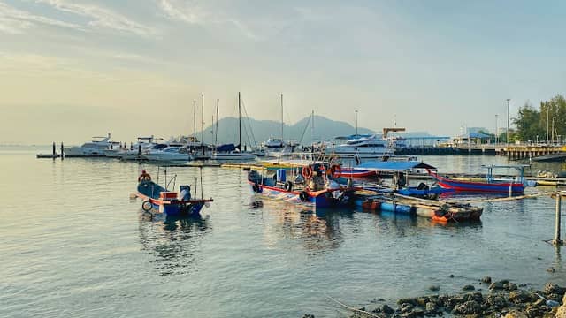 Pantai Seagate View Pulau Jerjak - Image 1