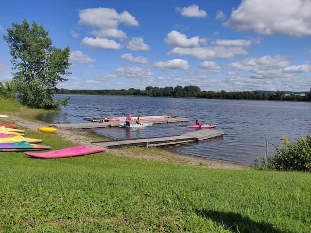 Park of the Beaudet Reservoir - Image 1