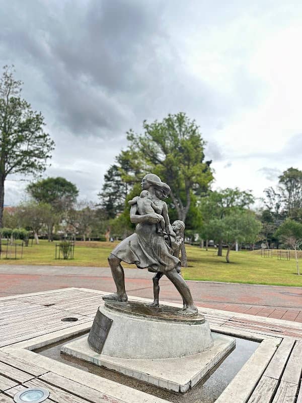 Madre Park - Image 2