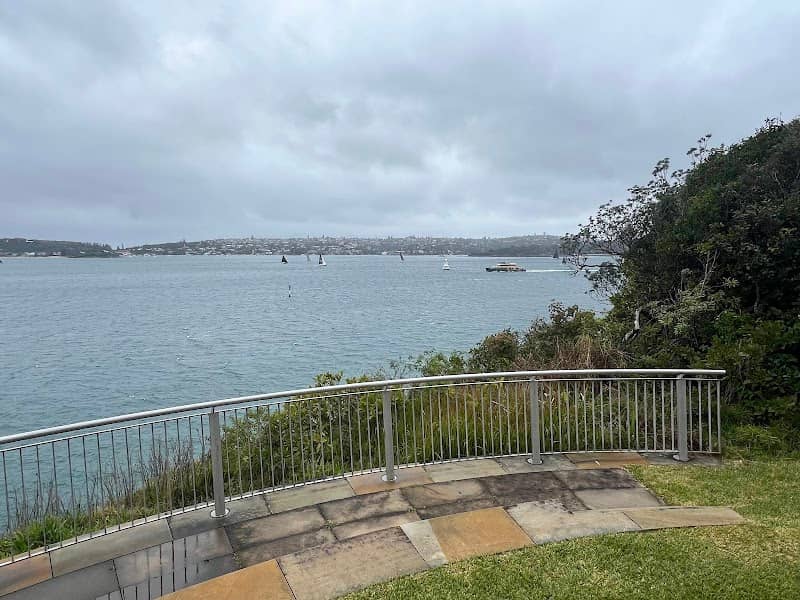 Georges Head - Image 1