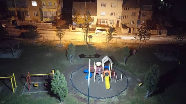 Çocuk Parkı - Image 1