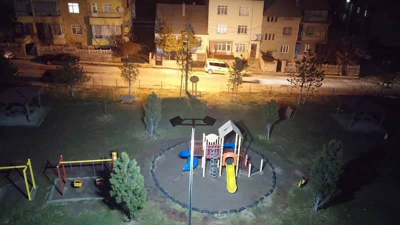 Çocuk Parkı - Image 1