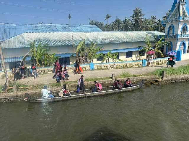 Govenda Boat Jetty - Image 2