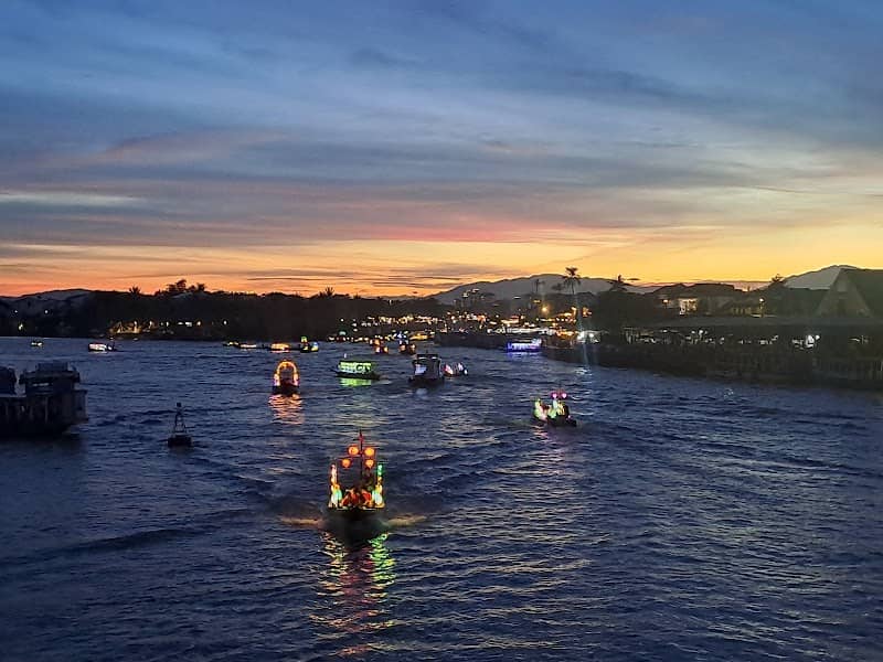 Hoi An Old Town Sunset Viewpoint - Image 1