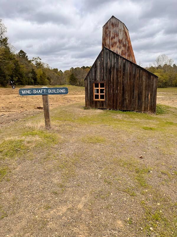 Crater of Diamonds State Park - Image 2