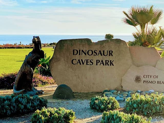 Dinosaur Caves Park - Image 1