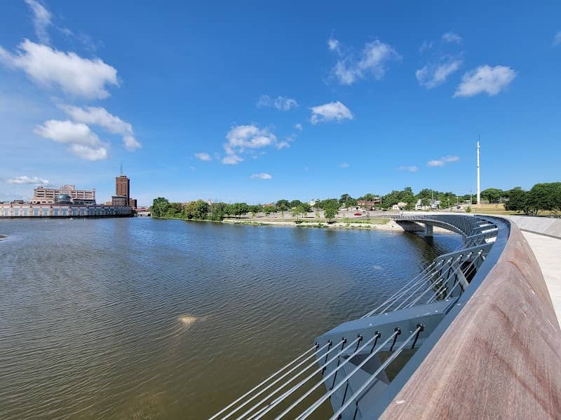 North River Street Park - Image 1