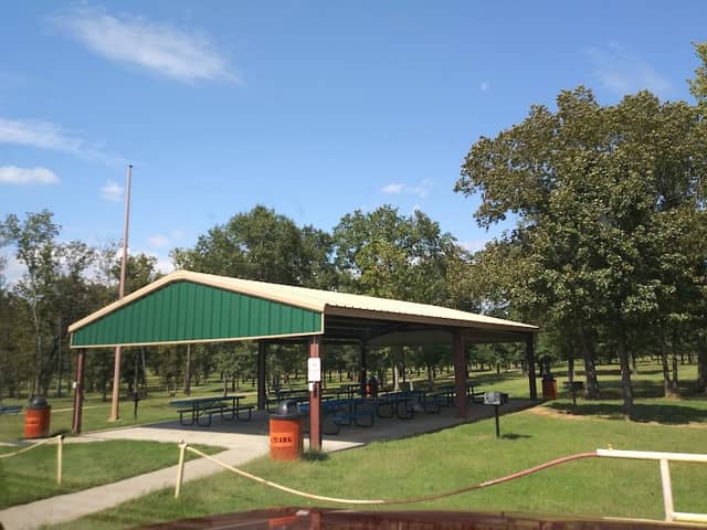 Barling City Park - Image 1