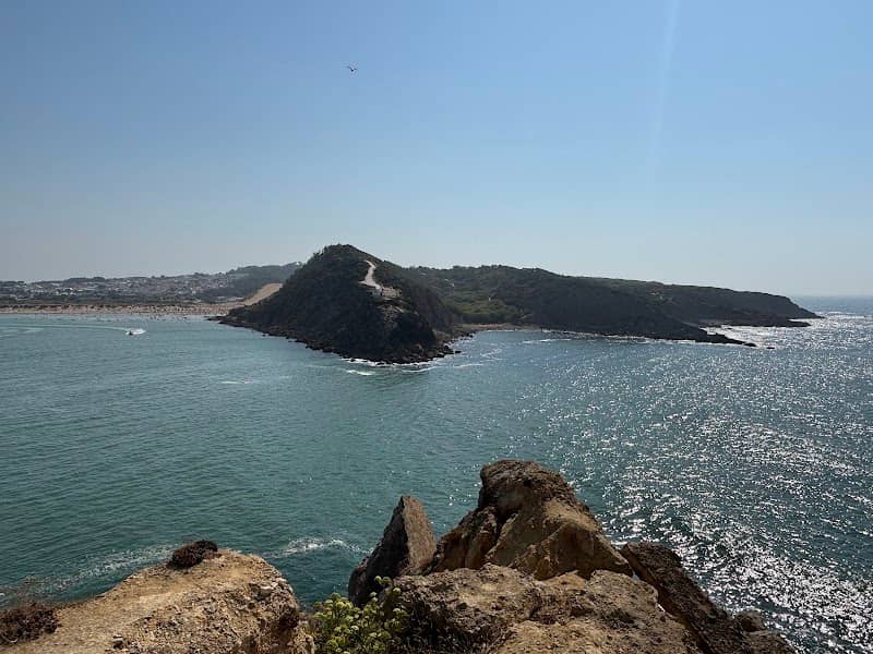 Farol de São Martinho do Porto - Image 1