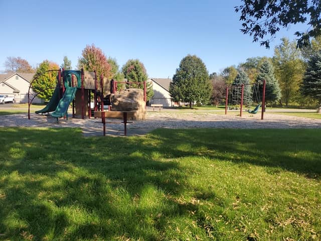 Twin Oaks Park - Image 1