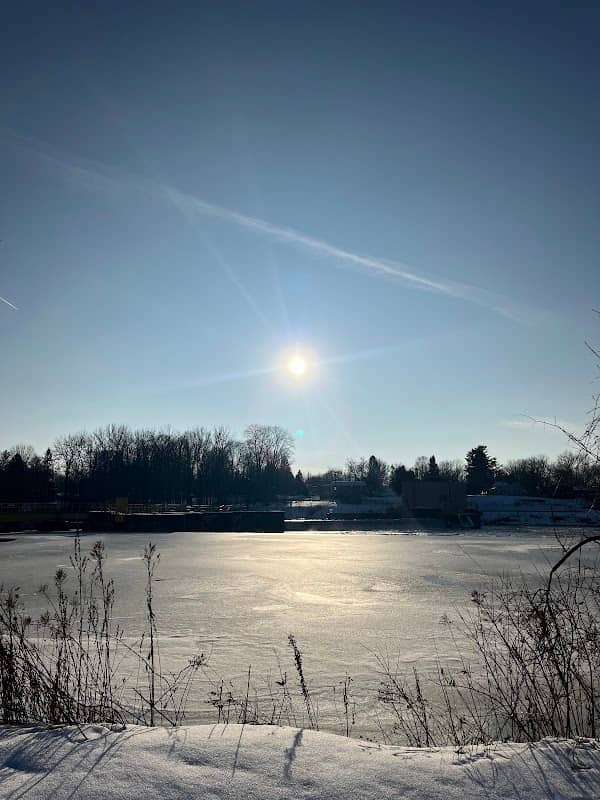 Lock Island Park - Image 2