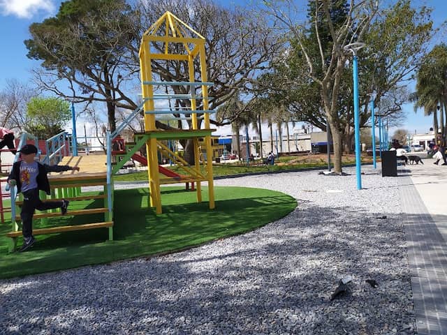 Plaza General Artigas - Image 1