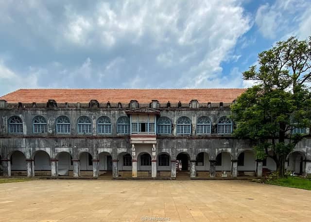 Madikeri Fort - Image 1