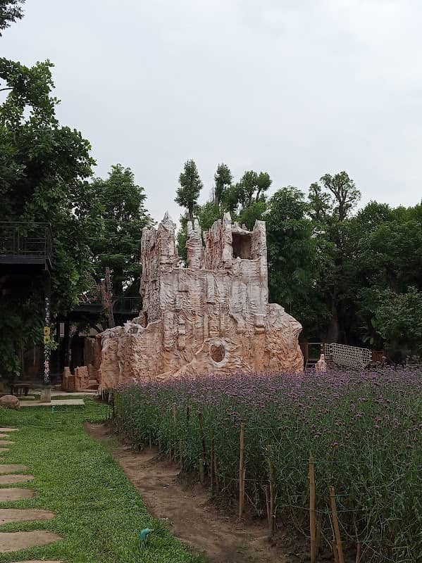 The Natural Healing Spa Retreat - Image 1
