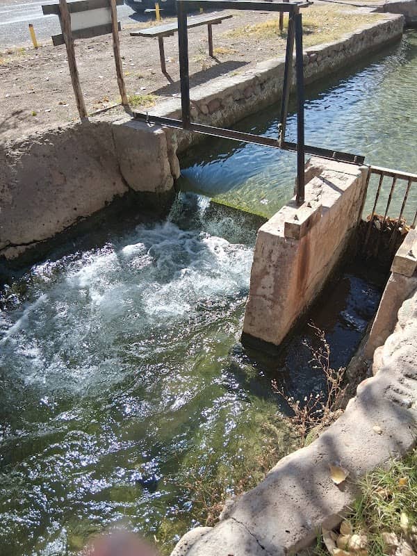 Balmorhea City Park - Image 1