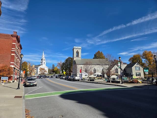 Triangle Park - Image 1