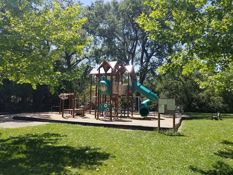 Ashford Park - Image 1