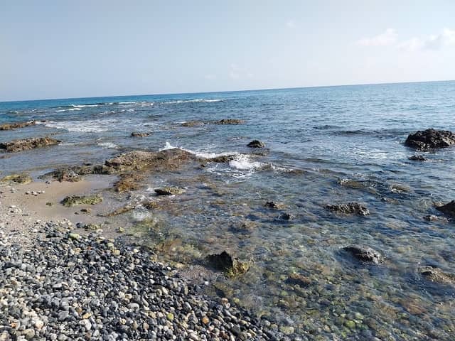 Natural Pebble Beach - Image 1