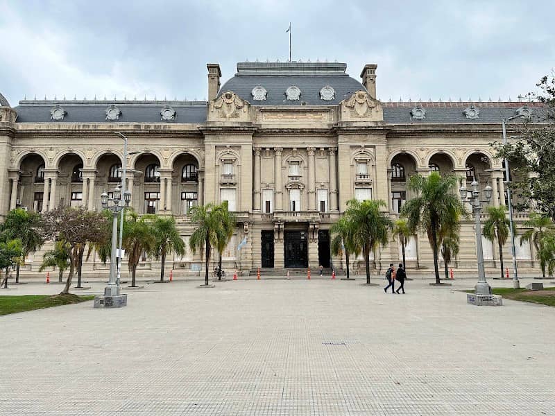 Plaza 25 de Mayo - Image 1