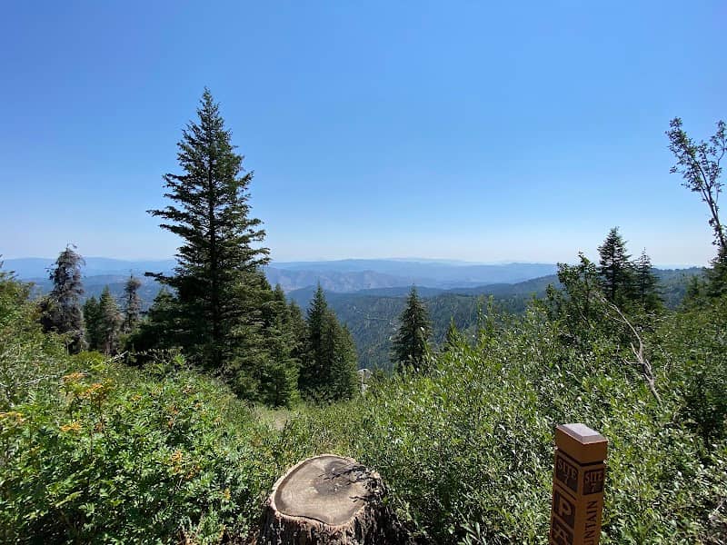 Mores Mountain Loop Trailhead - Image 1