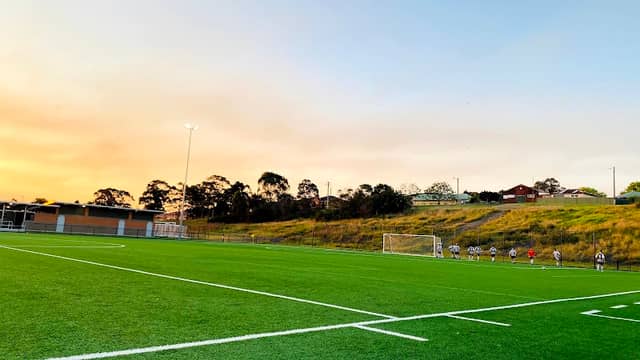 Peakhurst Park - Image 1