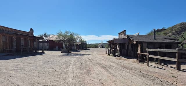 Gammon's Gulch Movie Set - Image 2