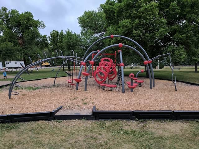Elmwood Park - Image 1