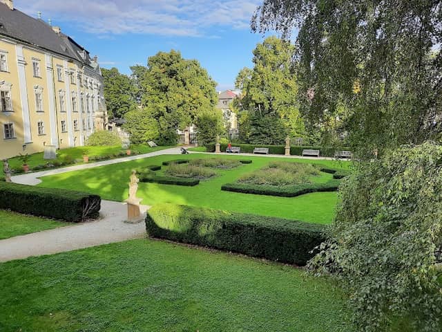 Bruntálský zámek - zámecký park - Image 1