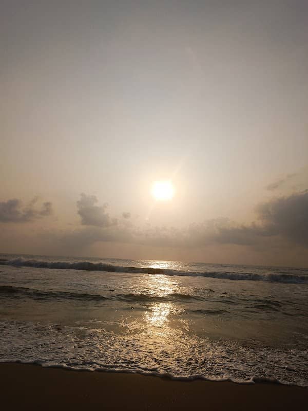 Thiruvanmiyur Beach (New Beach Road Trail) - Image 1