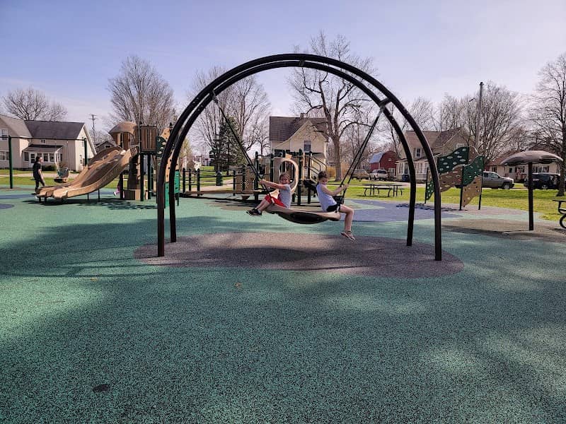 Wayland City Park - Image 1
