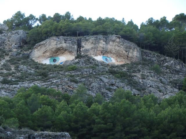 Los Ojos de la Mora - Image 1