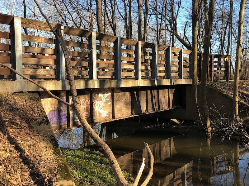 Landsdown Trail Access - Image 2