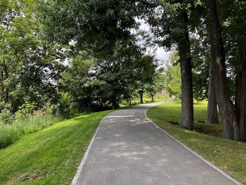 Barron Park - Image 2