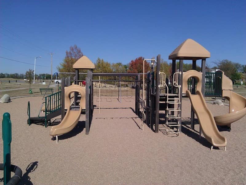 Kechi Park - Image 1