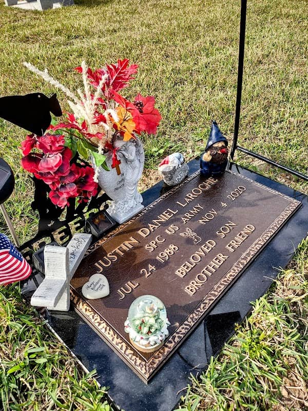 Hayes Grace Memorial Park - Image 1