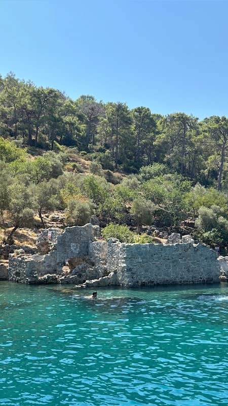 Güneşiim Daily Boat Trips - Image 1