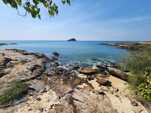 Koh Samet Sunrise And Sunset Viewpoint - Image 1
