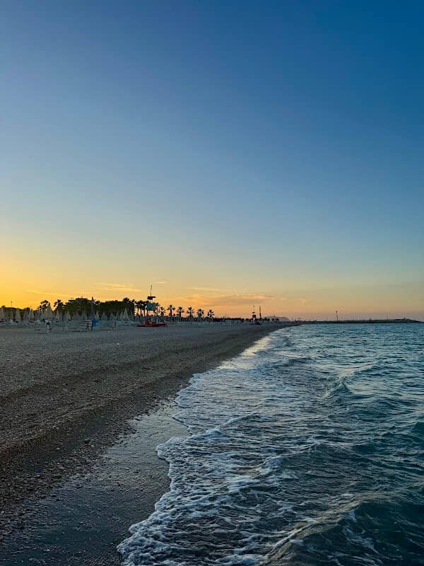 Spiaggia Libera - Lungomare Sud - Image 2