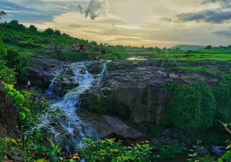 Dudhana Waterfall - Image 2
