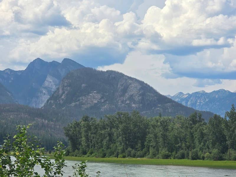 Slocan Valley Rail Trail, Slocan Trailhead - Image 2