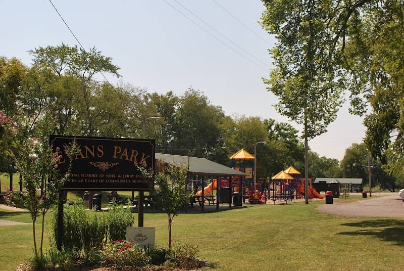 Evans Park - Image 1