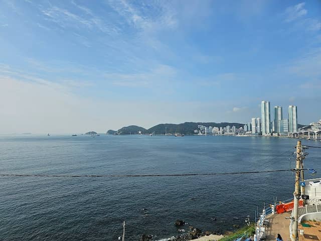 Photo point - Image 2