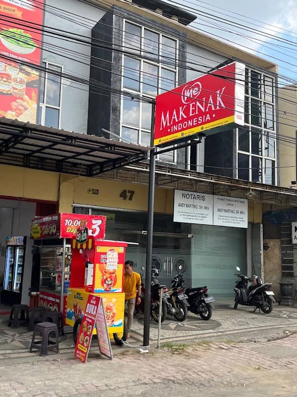 Pusat Oleh-oleh Mak Enak (Cabang Cokro) - Image 1