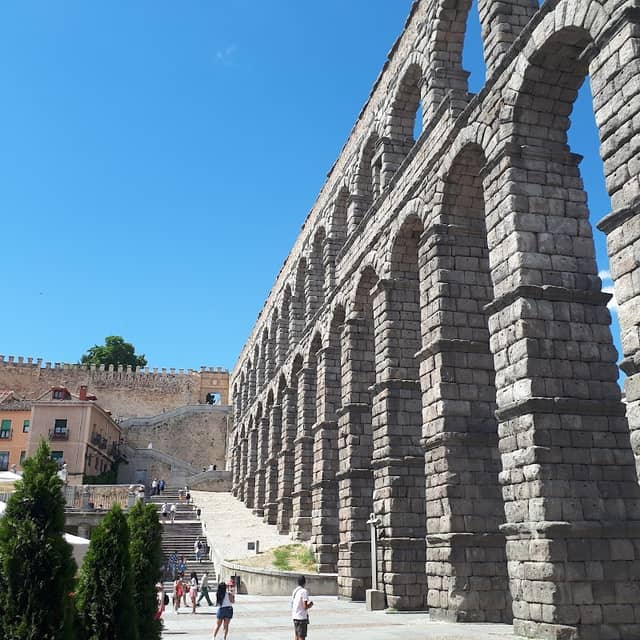 Segovia Aqueduct - Image 2