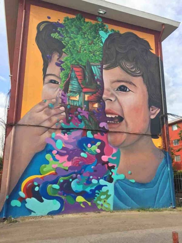 Mural La Casa En El Árbol - Image 1